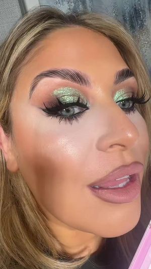 Video post by @beckymorganmakeup on TikTok