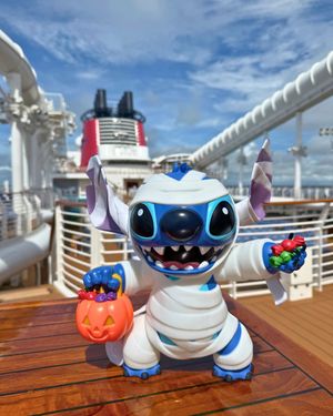 Image post by @disneycruiseline on Instagram
