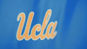 Video post by @hykchora on TikTok