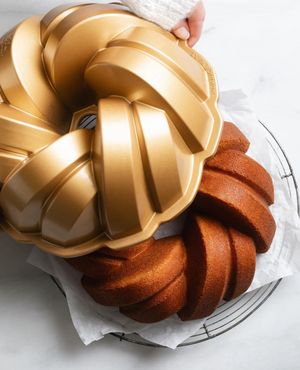 Image post by @brownedbutterblondie on Instagram