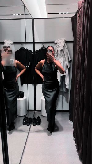 Video post by @liathelook on TikTok