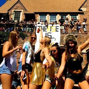 Image post by @cubuffschicks on Instagram
