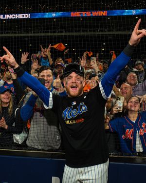 Image post by @vaynersports on Twitter