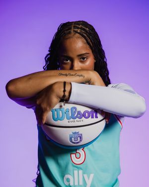 Image post by @lacesbc on Instagram