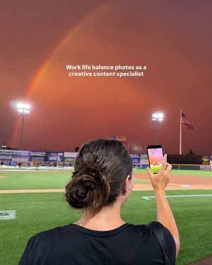 Image post by @hannahallyphoto on Instagram