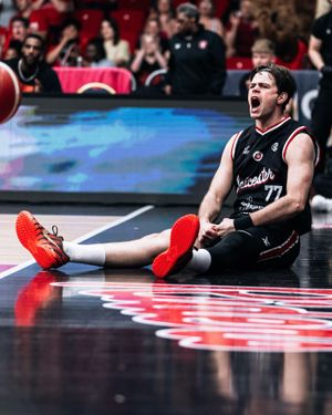 Image post by @ridersbball on Instagram
