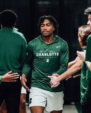Image post by @49ersbasketball on Instagram