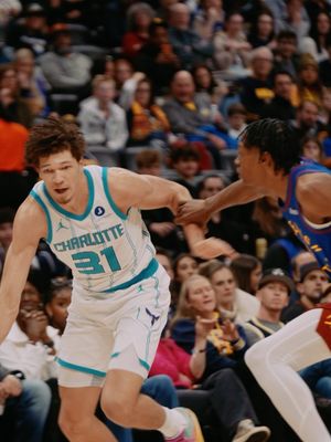 Image post by @hornets on Instagram