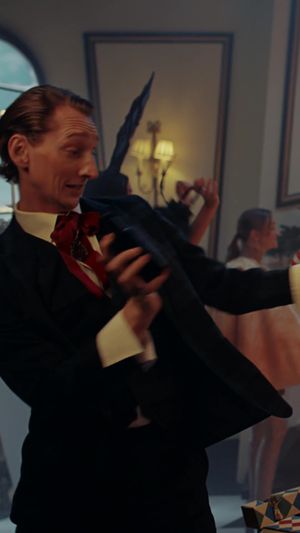Video post by @jomalonelondon on TikTok