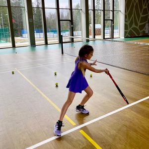 Image post by @polina_maneshina_tennis on Instagram