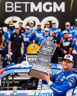 Image post by @charlottemotorspeedway on Instagram