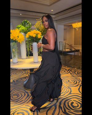 Image post by @claressashields on Instagram
