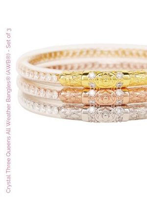 Image post by @shopleetracy on Facebook