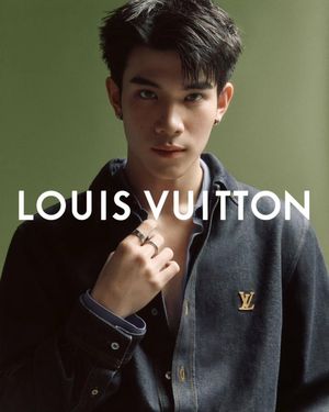 Image post by @ellemenhk on Instagram