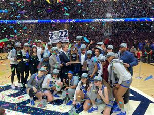 Image post by @UBAthletics on Twitter