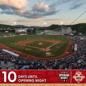 Image post by @altoonacurve on Instagram