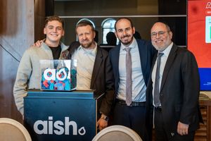 Image post by @aish_efg_men on Instagram