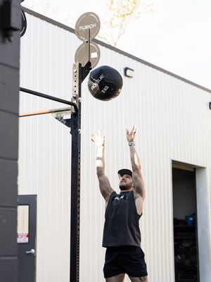 Image post by @roguefitness on Instagram