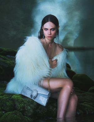 Image post by @flauntmagazine on Instagram