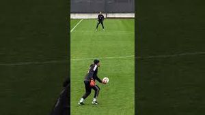 Video post by @jaimebarcelogk on YouTube
