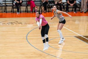 Image post by @utrgvvolleyball on Instagram