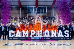 Image post by @valenciabasket on Instagram