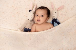 Image post by @newbornbabyphotographystudio on Instagram
