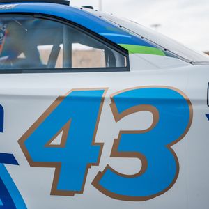 Image post by @LEGACYMotorClub on Twitter