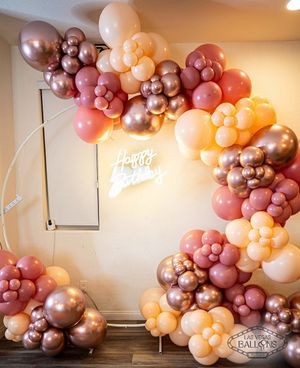 Image post by @lasvegasballoons on Instagram