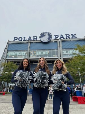 Image post by @railerscheer on Instagram