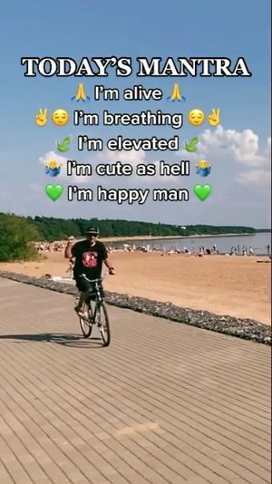 Video post by @cheechandchong on Instagram