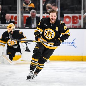 Image post by @NHLBruins on Twitter