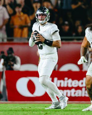 Image post by @oregonfootball on Instagram
