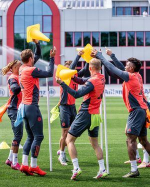 Image post by @fcbayern on Instagram