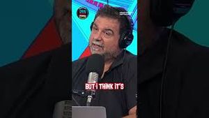 Video post by @lebatardshow on YouTube