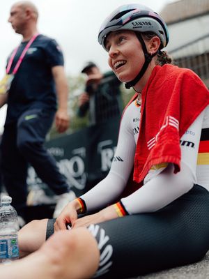 Image post by @wmncycling on Instagram