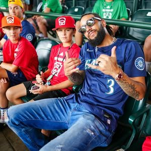 Image post by @mariners on Instagram