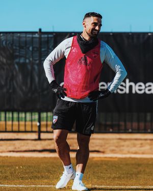 Image post by @theylovedaboy on Instagram