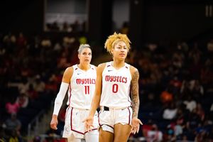 Image post by @_ohheytiff on Twitter