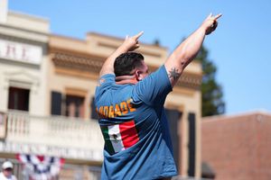 Image post by @theworldsstrongestman on Instagram