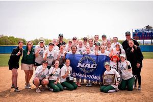 Image post by @hussonsoftball on Instagram