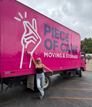 Image post by @pieceofcakemoving on Instagram
