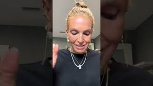 Video post by @shop.with.caroline on YouTube