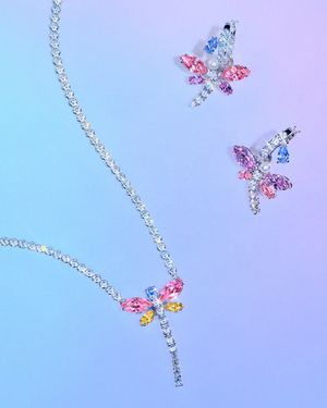 Image post by @swarovski on Instagram