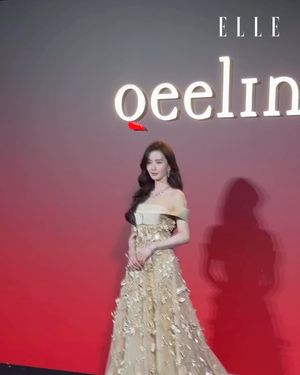 Image post by @ellehongkong on Instagram
