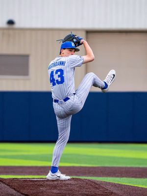 Image post by @dukebase on Instagram