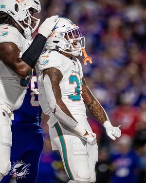 Image post by @miamidolphins on Instagram