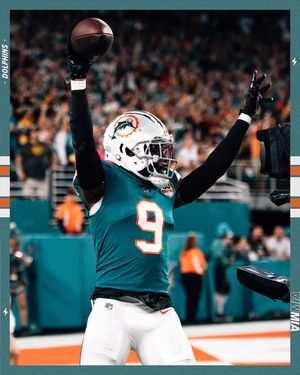 Image post by @miamidolphins on Instagram