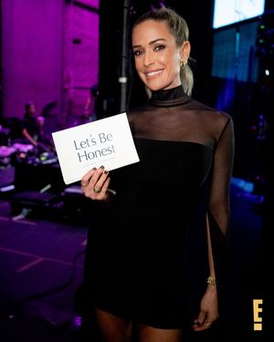 Image post by @eentertainment on Instagram