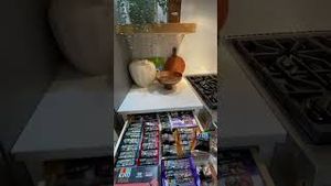 Video post by @kindsnacks on YouTube